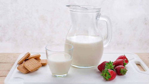 喜歡喝牛奶的你，這4點(diǎn)注意到了嗎？「健康食品信息服務(wù)網(wǎng)」特別提醒